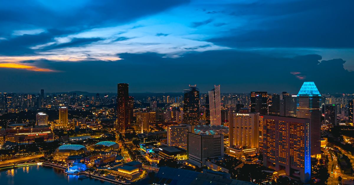 Budget Lifestyle Singapore: Smart Cash Funds Strategies for City Centre Residents