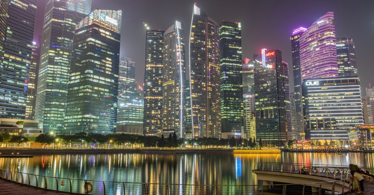 Nightlife Entertainment in Singapore City Centre: Best Venues 2026